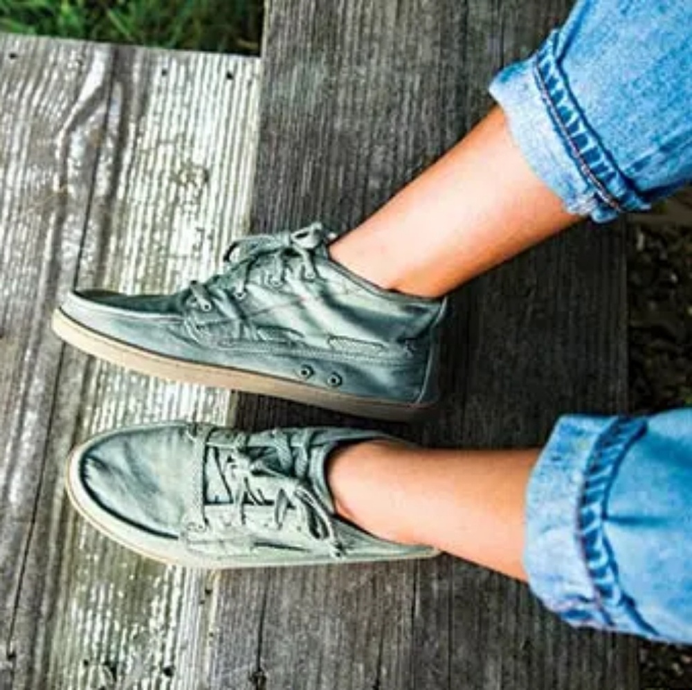 Sanuk Vee K Shawn Chukka Boot Sneakers